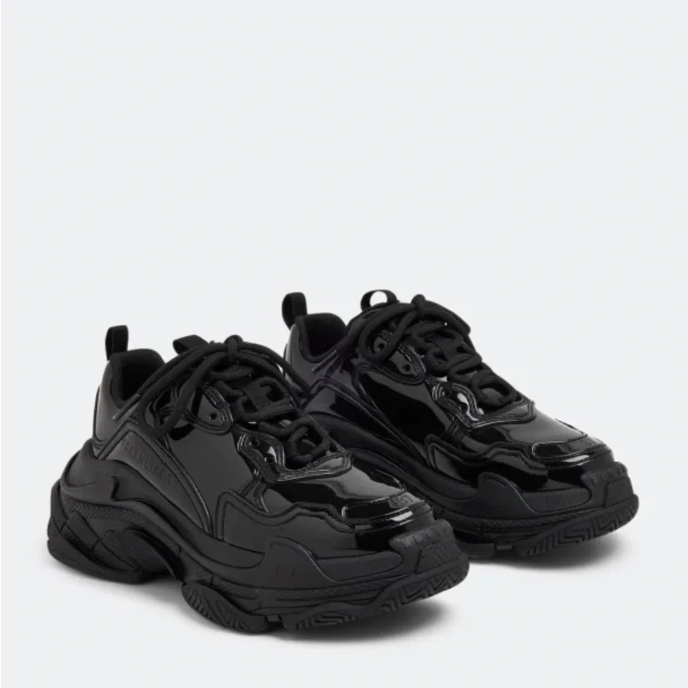 BALENCIAGA Triple S Sneaker Black - MEN - Picture 13 of 15